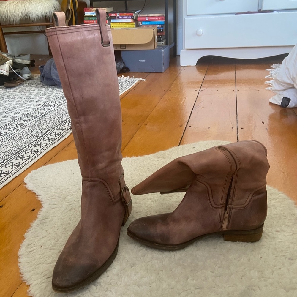 Riding boots
